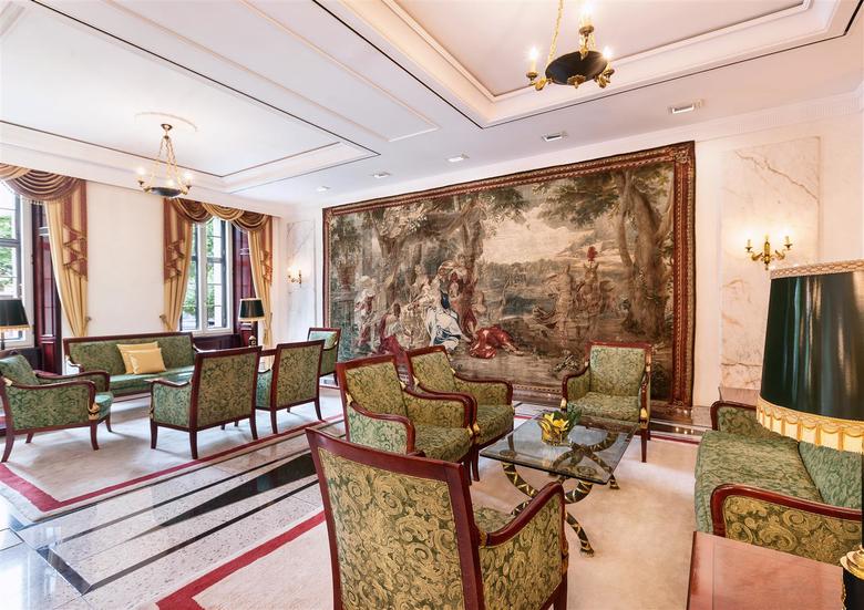 Hotel B. W. Premier Grand Russischer Hof