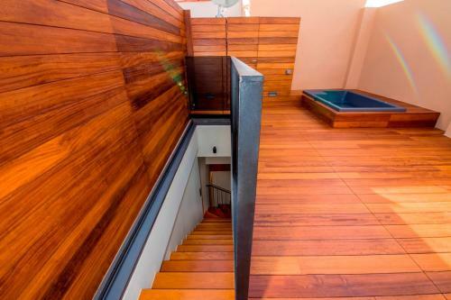 Hostal Portou House
