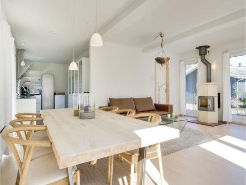 Four-bedroom Holiday Home In Nexo