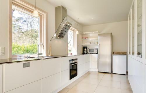 Four-bedroom Holiday Home In Nexo