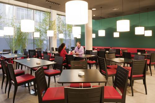 Hotel Ibis Barcelona Pza Glories 22