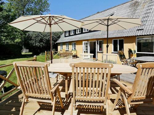 Five-bedroom Holiday Home In Vejby 2