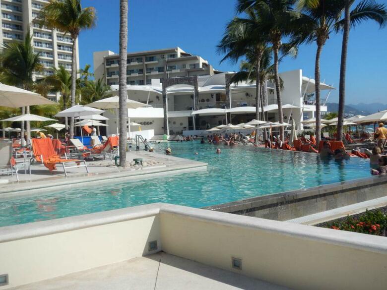 Hotel Dreams Vallarta Bay Resort & Spa