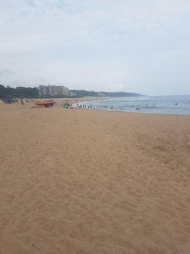 Beach Frond Apartment