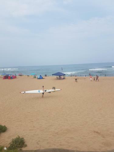Beach Frond Apartment