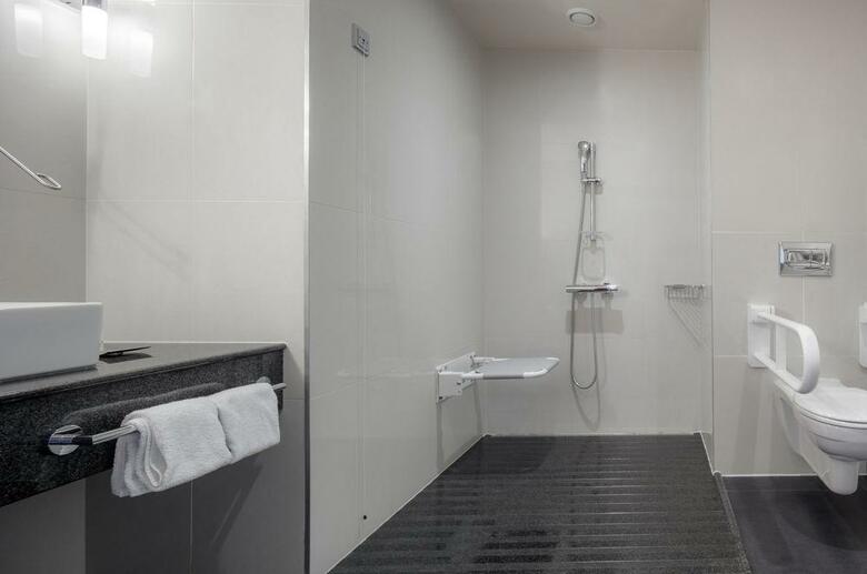 Hotel Doubletree By Hilton Bratislava