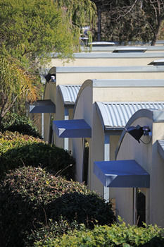 Hotel Best Western Travellers Motor Village