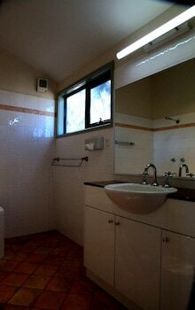 Hotel Best Western Travellers Motor Village