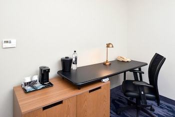 Hotel Fairfield Inn & Suites Arlingt