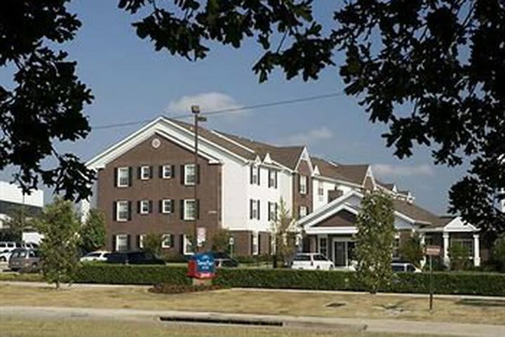 Hotel Towneplace Suites Arlington Near Six Flags
