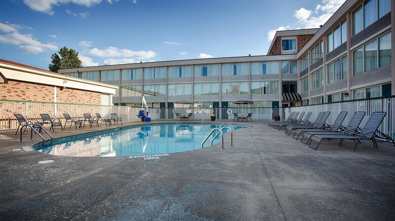 Hotel Best Western Plus Bradford Inn