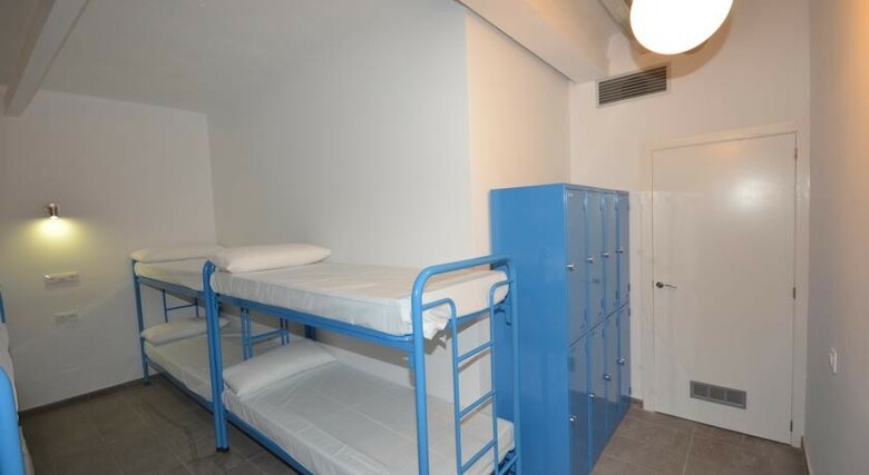 Hostal Bedcelona Gracia Hostel