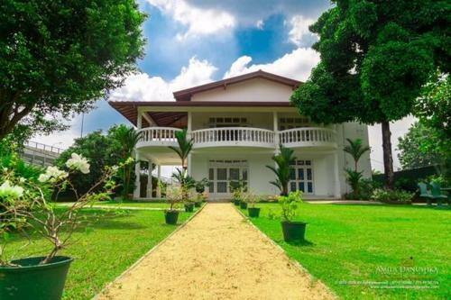 Hotel Tranquil Villa