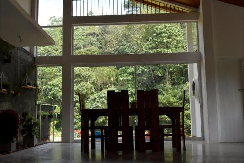 Kandy Travellers Nature Home