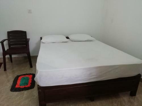 Hostal Elmee Hill Resort & Travels