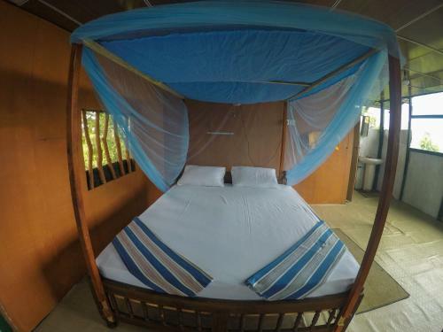 Yala Tree House Safari