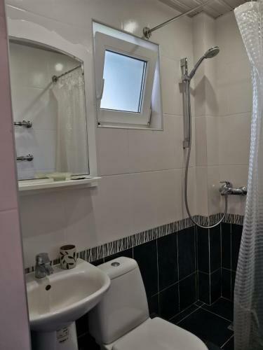 Hostal Guesthouse Aragats