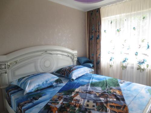 Apartment On Molokova 22