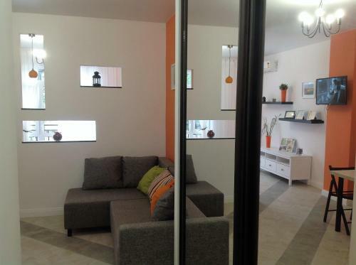 Apartment Orange