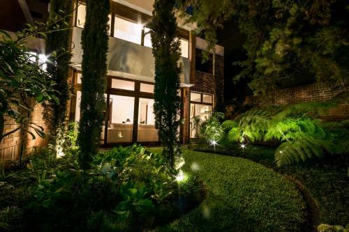 Bed & Breakfast La Casa - Luxury Boutique Hotel