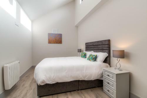 Central Park Apartment 2