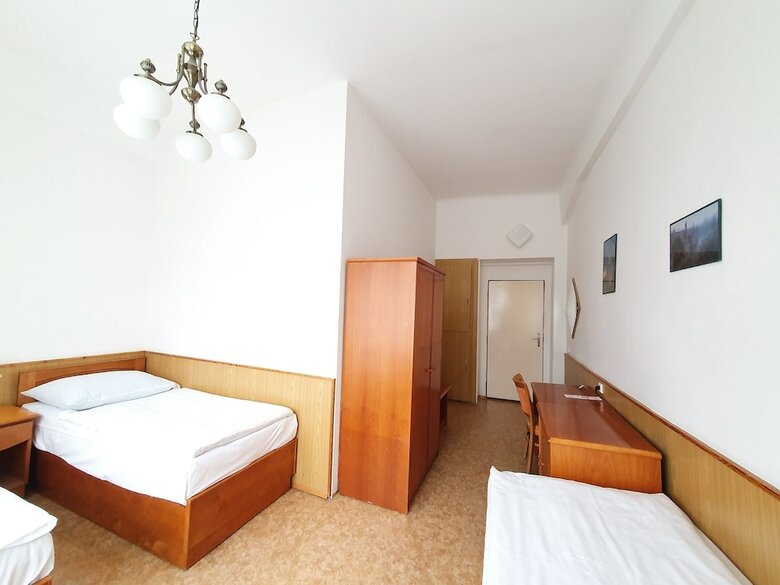 Hotel Penzion Domov Mladeze Jana