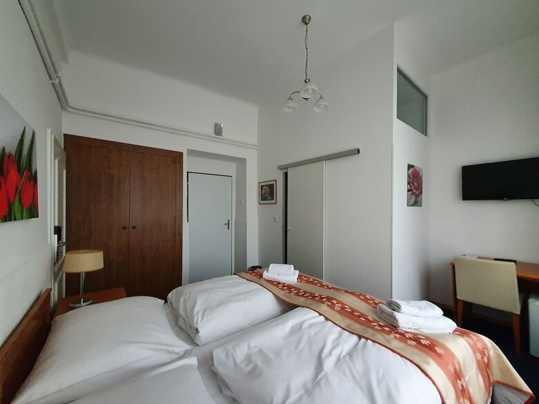 Hotel Penzion Domov Mladeze Jana