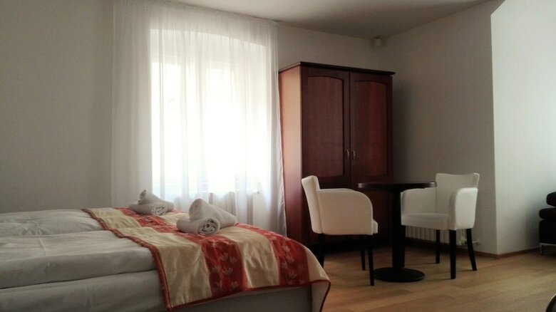 Hotel Penzion Domov Mladeze Jana