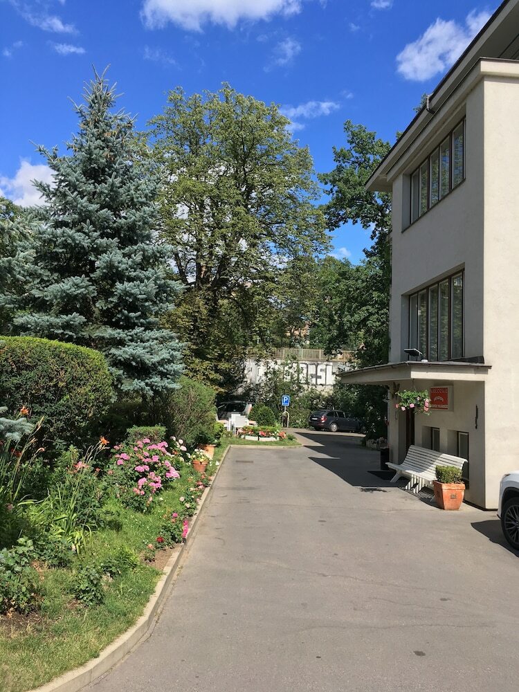 Hotel Penzion Domov Mladeze Jana