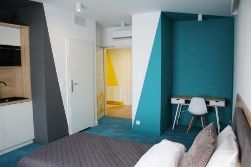 Lemon Plaza Hotel
