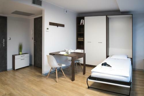 Apartamento My 1st Place Pozna?