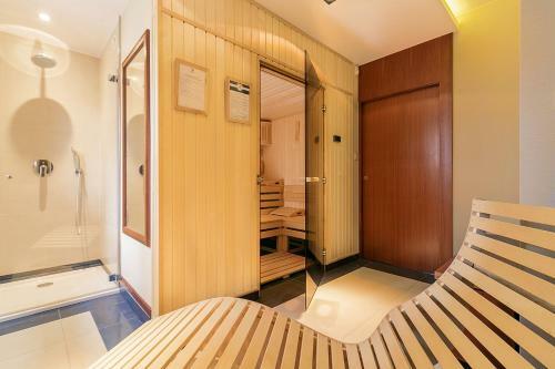 Apartment With Terrace And Sauna
