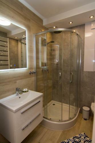 Apartamenty ?winouj?cie - Kwarta? R�?y Wiatr�w