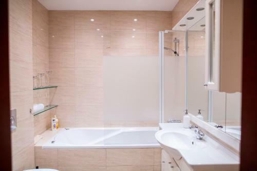 Apartments Grzybowska By City Quality