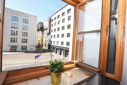 Dukes Hostel - Old Town