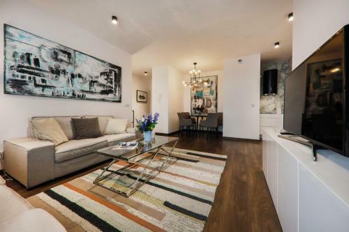 Aparthotel Tower