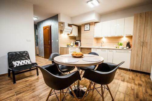 Apartamenty Pod Or?em - Rezydencja Do Skoczni