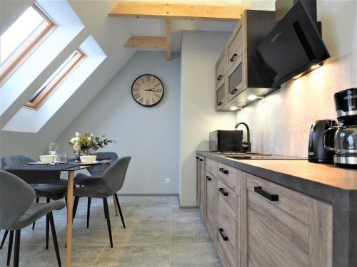 Vip Apartamenty Folk Residence