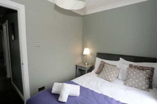 Monkbridge Mews Apartment