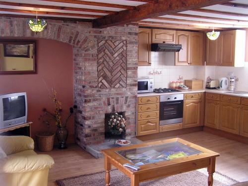Orillia House B&B & Holiday Cottages