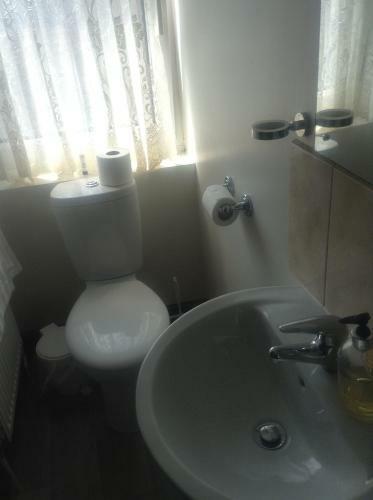 Orillia House B&B & Holiday Cottages