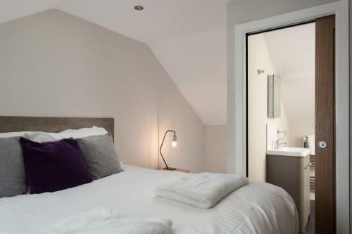 City Apartments - Monkbar Mews