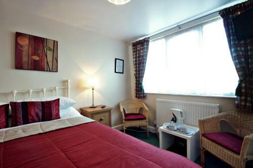 Bed & Breakfast St Marys Guest House