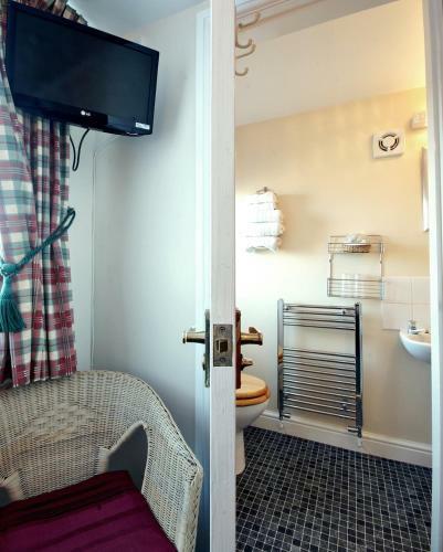 Bed & Breakfast St Marys Guest House