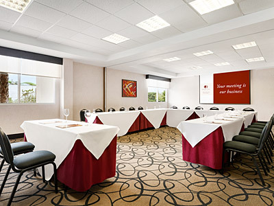 Hotel Doubletree By Hilton Queretaro