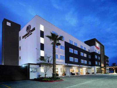 Hotel Doubletree By Hilton Queretaro