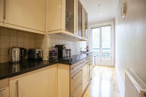Apartamentos Urban Living's - Windsor Castle View