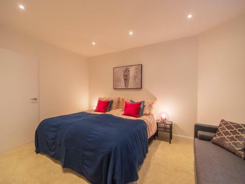 St Johns Road Apartments