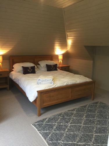 Bed & Breakfast Nether Glenny Cottages