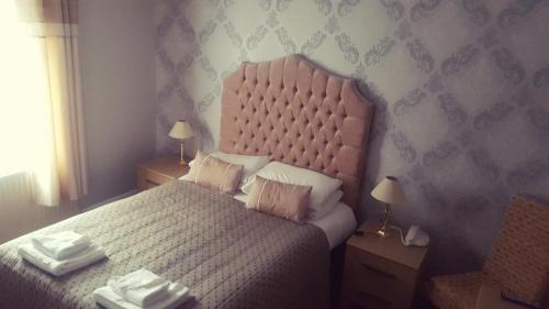 Paddocks Hotel
